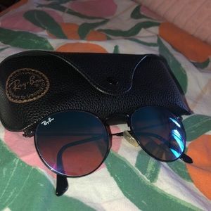 Ray bans